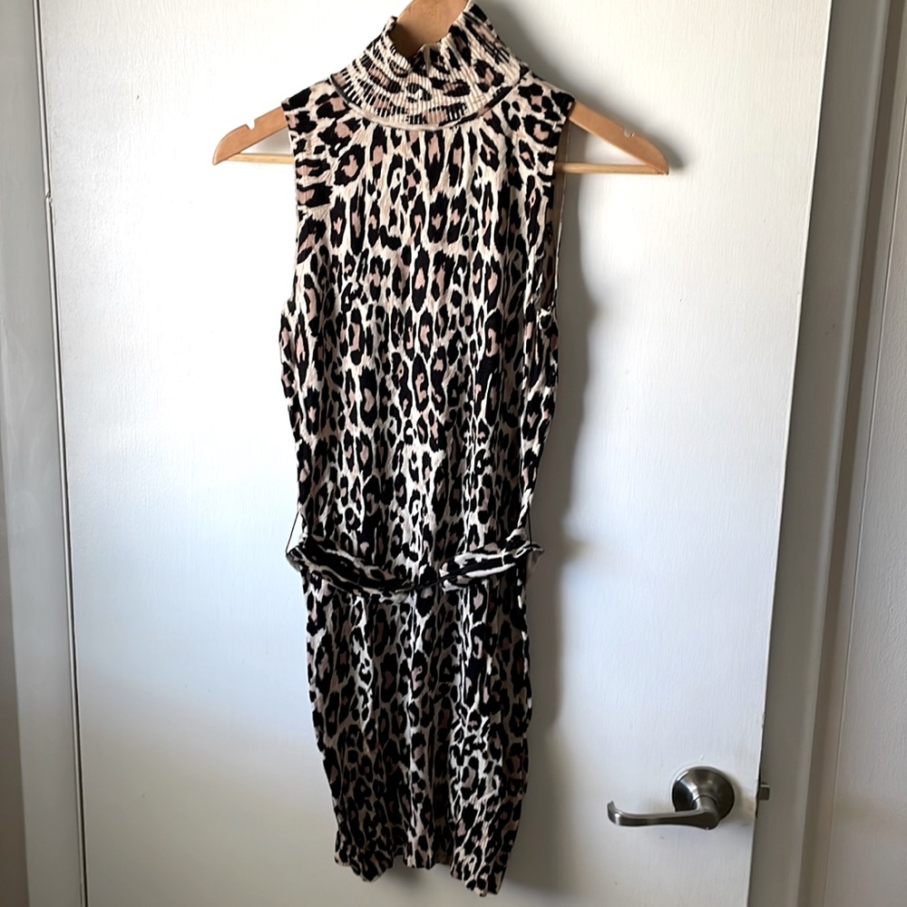 Guess Size M Leopard dress
